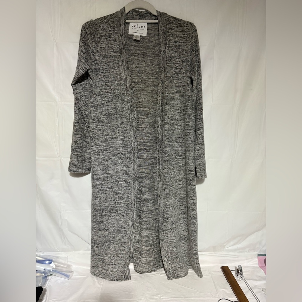 Velvet by Graham & Spencer Charcoal Open Front knit Cardigan - sz small